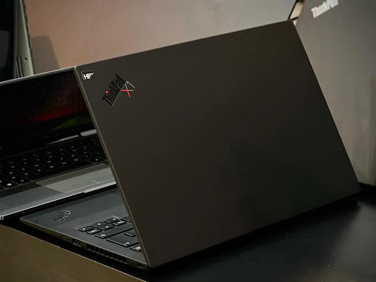 Thinkpad X1 Carbon Gen 9 Core i5 11th Gen 1135G7 CPU | 8GB Ram 256GB SSD LAPTOP